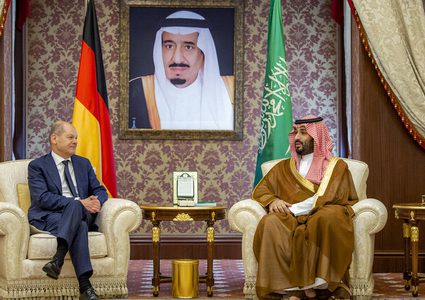 شولتس يلتقي محمد بن سلمان بجدة في "محاولة لعقد شراكات بمجال الطاقة"