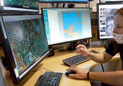 إعلان حالة الطوارئ في فلوريدا مع اقتراب عاصفة "إيان"