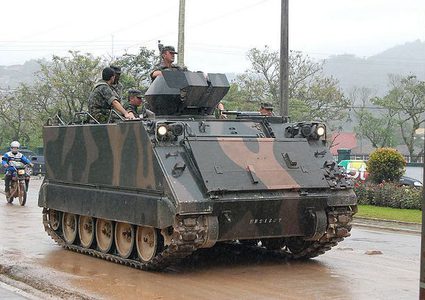 ليتوانيا تسلم أوكرانيا 50 مركبة مدرعة من طراز M113