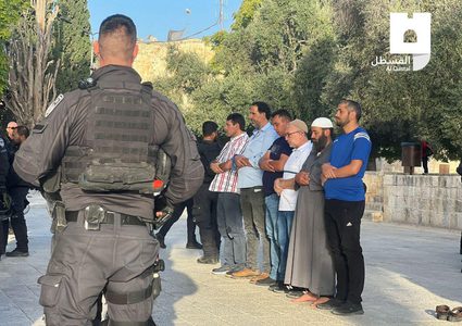 الاحتلال ومستوطنوه يقتحمون "الأقصى"