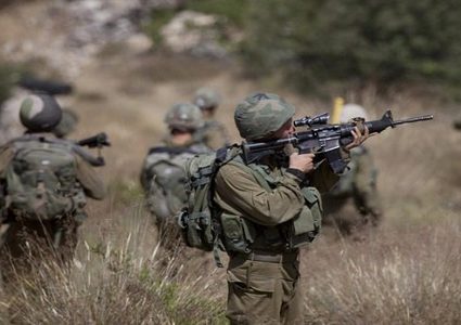 الاحتلال يطلق النار صوب أراضي المواطنين شرق خان يونس