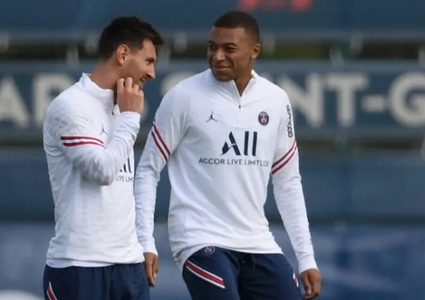 ميسي: مبابي وحش قوي ومتكامل