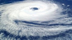 الإعصار "إيان" يقترب من كوبا وفلوريدا تتأهب لوصوله