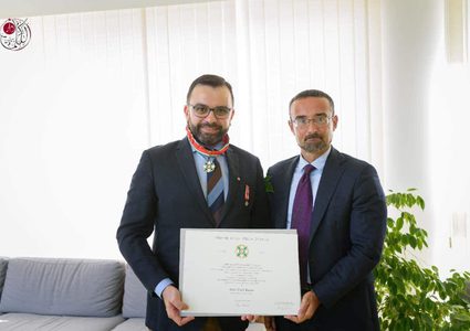 الرئيس الإيطالي يمنح الدكتور إيهاب بسيسو وسام نجمة إيطاليا برتبة فارس