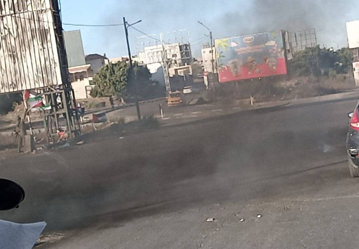 أغلقت قوات الاحتلال الإسرائيلي ، مساء اليوم الأربعاء ، طريق يتسهار جنوب مدينة نابلس شمال الضفة.