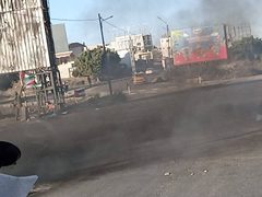 أغلقت قوات الاحتلال الإسرائيلي ، مساء اليوم الأربعاء ، طريق يتسهار جنوب مدينة نابلس شمال الضفة.