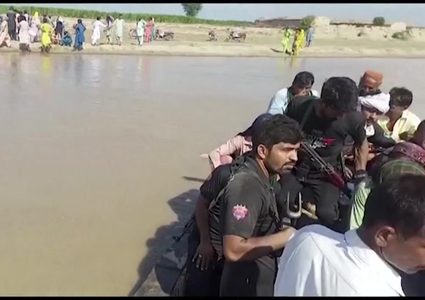 حصيلة وفيات الفيضانات في باكستان تتجاوز 1650 حالة