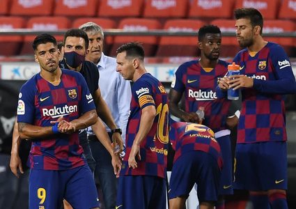 هل يغيب نجم برشلونة عن كأس العالم؟