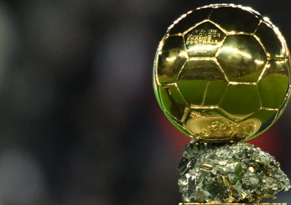 الكشف عن هوية الفائز بالكرة الذهبية 2022