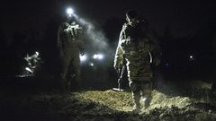 الاحتلال يعتقل شابًا شمال قطاع غزة