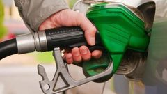 "المالية" تعلن أسعار المحروقات والغاز لشهر تشرين أول