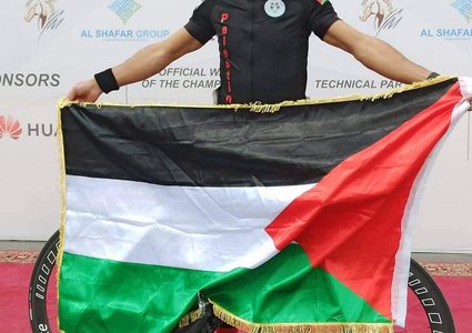 الفلسطيني محمد عطا الله ثالثا في بطولة كأس آسيا للترياثلون في العقبة