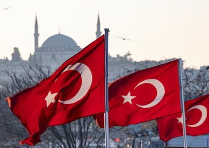 تركيا تهدد بعرقلة انضمام السويد وفنلندا للناتو