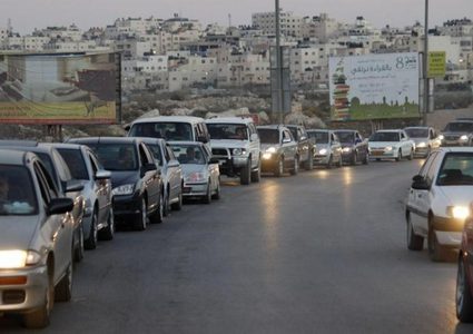 الاحتلال يحتجز مئات المركبات شمال رام الله