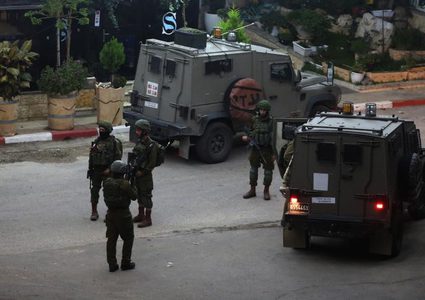 قوات الاحتلال تغلق مدخلي بلدة تقوع جنوب بيت لحم