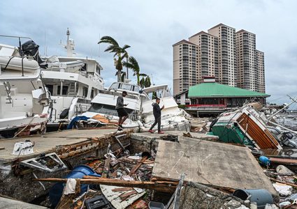 الجالية الفلسطينية في فلوريدا تقدم مساعدات للمتضررين من الاعصار "إيان"
