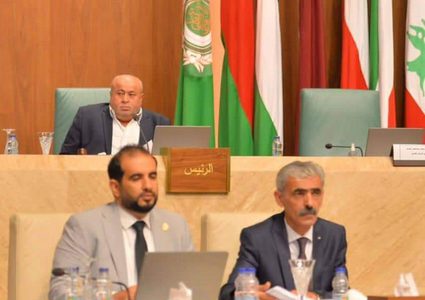 نائب رئيس البرلمان العربي يؤكد ضرورة التضامن مع الصحفي الفلسطيني