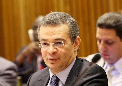 حماس ودعوات التصعيد في الضفة والتهدئة في غزة