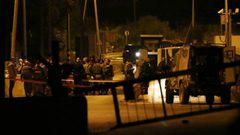 قوات الاحتلال تغلق حاجز عطارة شمال رام الله