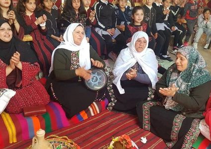 الشعب الفلسطيني يحيي يوم التراث الفلسطيني