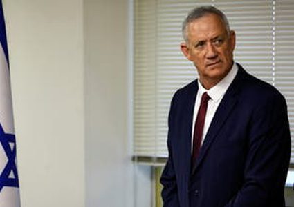 غانتس يأمر الجيش الإسرائيلي بالاستعداد لتصعيد محتمل مع لبنان