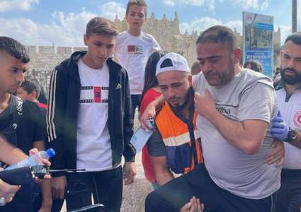 اصابة العشرات خلال قمع الاحتلال فعالية لاحياء ذكرى المولد النبوي في القدس