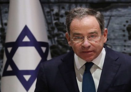 السفير الأميركي يكذب نتنياهو بخصوص مسودة اتفاق ترسيم الحدود