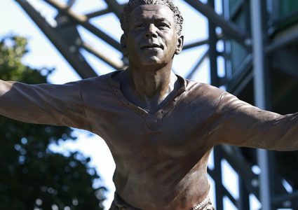 إنجلترا تكرم الراحل ليزلي بعد 97 عاما من حرمانه من تمثيل بلاده