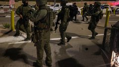 إصابات بالاختناق خلال اقتحام الاحتلال لمخيم شعفاط واعتقال 4 شبان شمال القدس