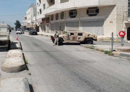 تعليق الدوام في المدارس.. الاحتلال يواصل عزل مخيم شعفاط وعناتا