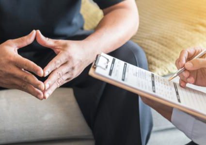 الصحة: سننتهي قريباً من إعداد خطة وطنية للصحة النفسية للأطفال والمراهقين