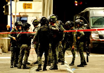 أهالي مخيم شعفاط يعلنون العصيان المدني المفتوح ضد الاحتلال