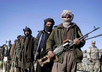 بلينكن يعلن فرض قيود على طالبان بسبب انتهاك حقوق النساء