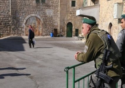 الاحتلال يقتحم عدة مواقع أثرية في محافظة الخليل