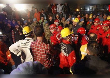 نحو 50 عاملا محاصرون بعد انفجار في منجم فحم في تركيا