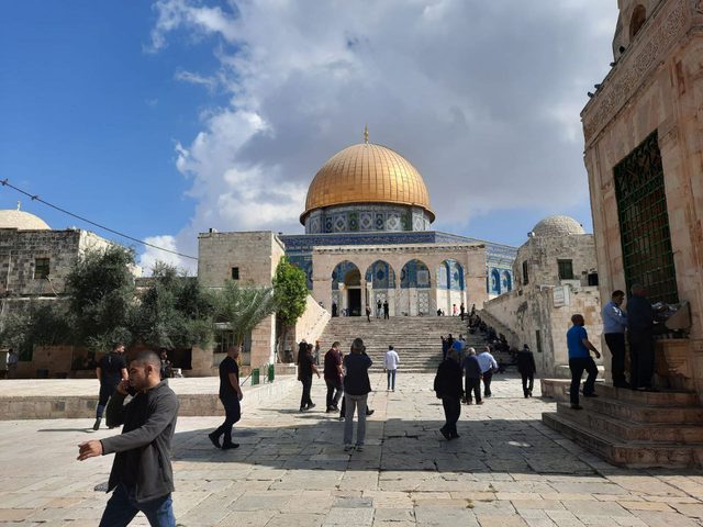 40 ألف مصلٍ أدوا صلاة الجمعة في المسجد الأقصى