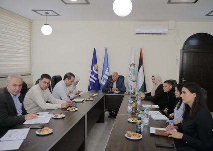 الرجوب: تطوير كرة القدم النسوية على رأس أولويات الاتحاد