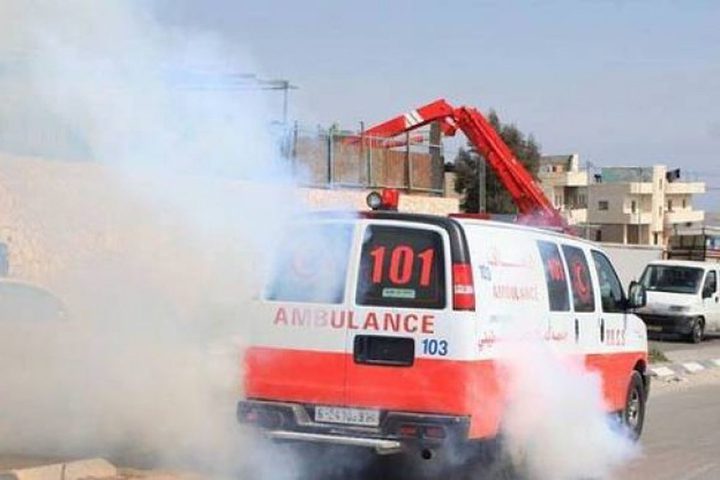 وقفتان منددتان باستهداف الطواقم الطبية في الخليل