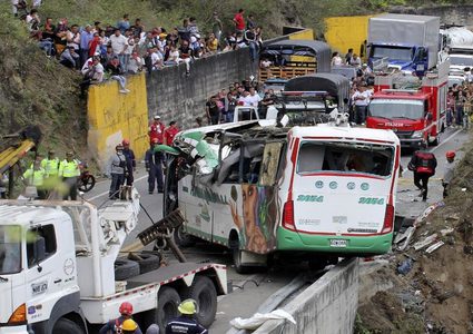 مصرع 20 شخصا بحادث سير في كولومبيا