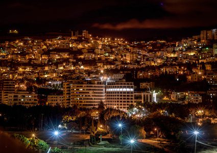 تكبيرات وإطلاق نار في نابلس استجابة لنداء "عرين الأسود"