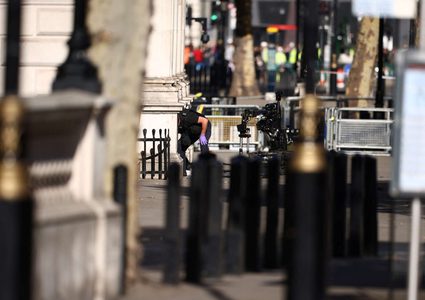 إخلاء محيط مقري الحكومة والبرلمان بسبب طرد مشبوه في برطانيا