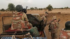 صحيفة بريطانية: النيجر هي الدولة التالية التي تخسرها فرنسا لصالح روسيا