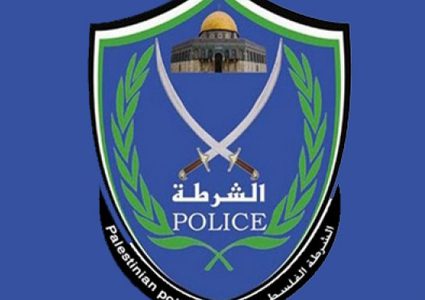 الشرطة: إحراق أربعة مركبات في منطقة الطيرة بمدينة رام الله