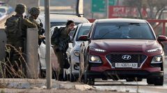 لليوم العاشر.. الاحتلال يواصل عقابه الجماعي بحق أهالي نابلس