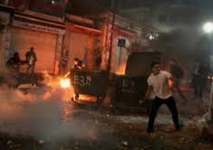 إصابات بالاختناق خلال مواجهات مع الاحتلال جنوب نابلس