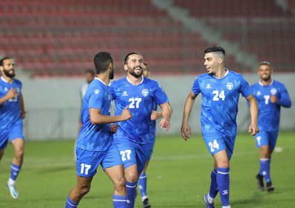 "هلال القدس" يتجاوز "الأمعري" ويواصل مطاردته للمتصدر "الظاهرية"