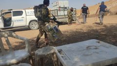 الاحتلال يصادر عربة تحمل معدات خلايا شمسية بالأغوار