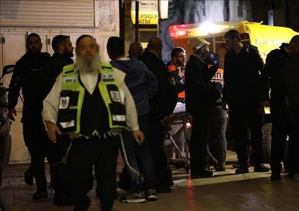 إصابة مستوطنين إسرائيلييْن بحادث إطلاق نار جنوب تل أبيب