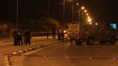 الاحتلال يعتقل شابا عقب الاعتداء عليه وعلى والدته بالضرب