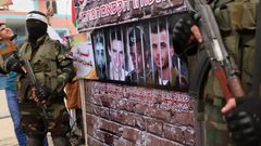 كشف موقع واي نت العبري،عن مبادرة سرية كانت أن تنجح الشهر الماضي، لإتمام صفقة تبا